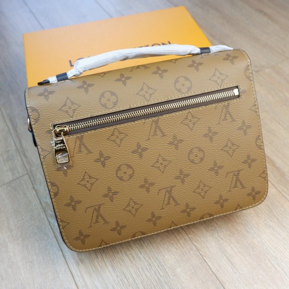 Louis Vuitton POCHETTE MÉTIS bag - Picture 9 of 9